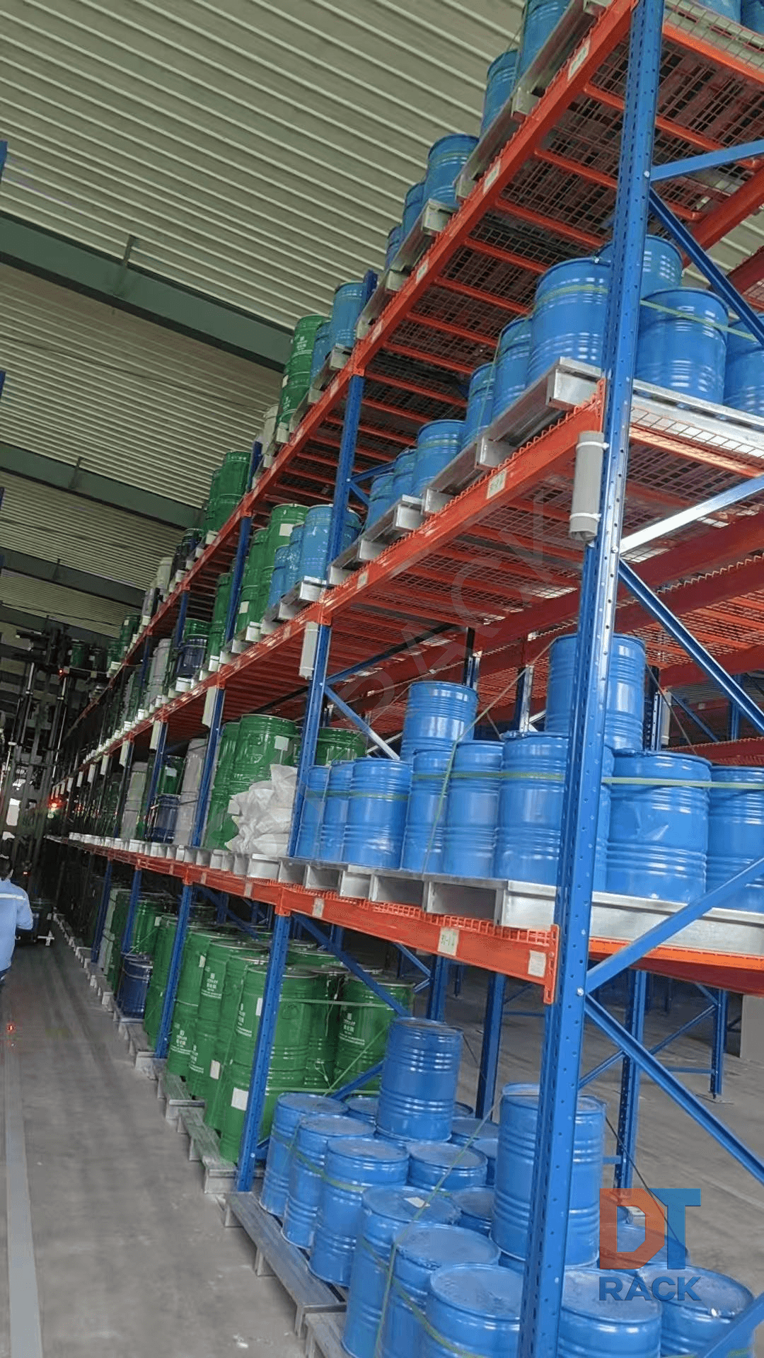 无人叉车仓储货架